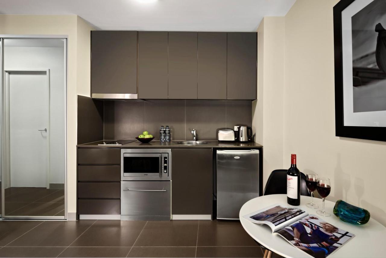 Holiday Inn & Suites Sydney Bondi Junction Esterno foto